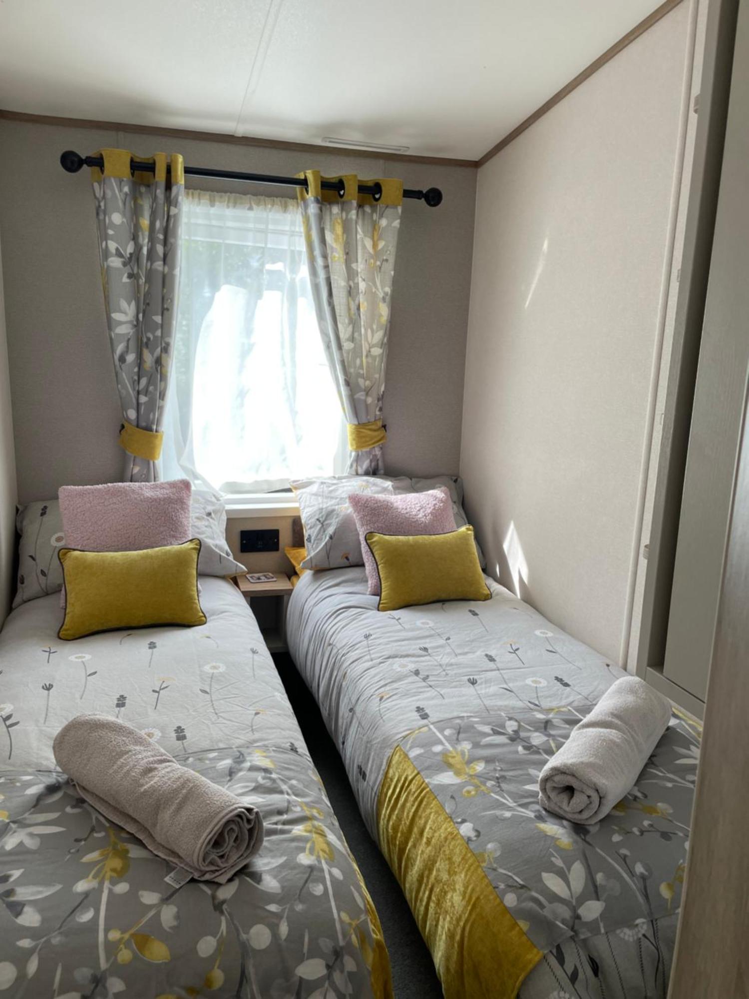Ellis Retreats At Tattershall Lakes 林肯 外观 照片